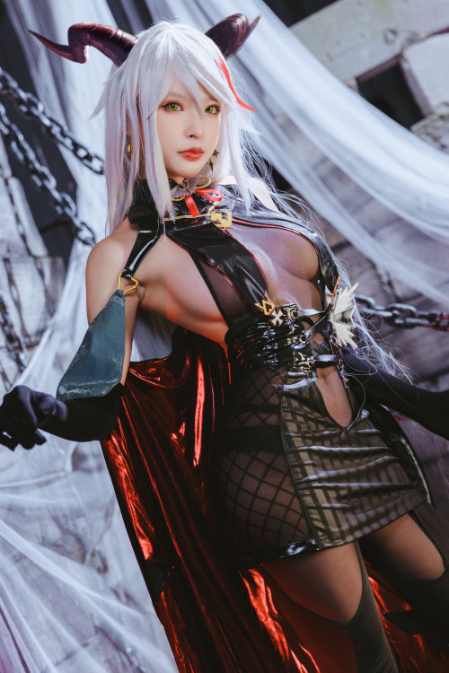 Read more about the article 清水由乃 Cosplay 埃吉尔