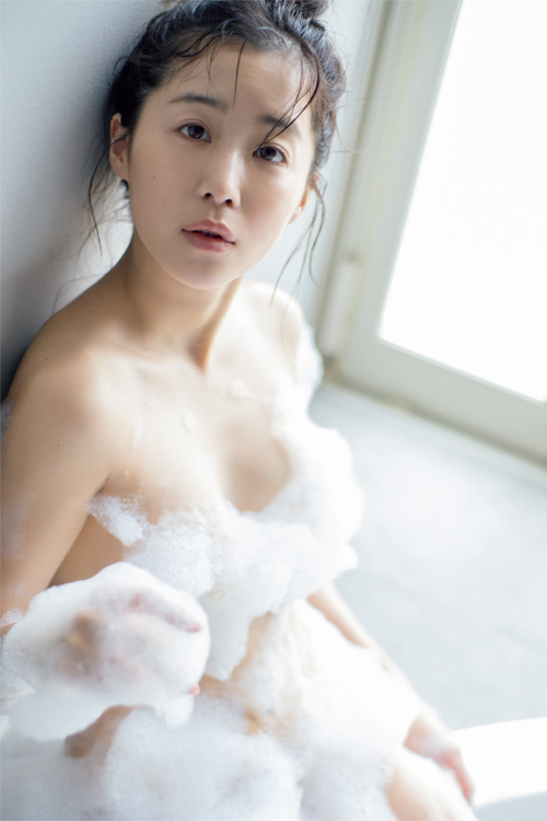 Read more about the article Kyuui Misato 休井美郷, FLASH 2022.06.28 (フラッシュ 2022年6月28日号)