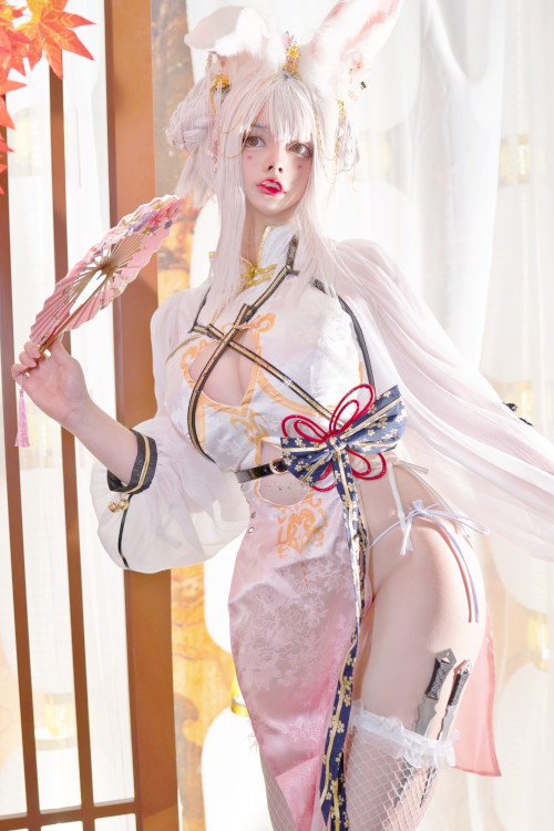 Read more about the article NinJA阿寨寨 Cosplay 肉肉大白兔