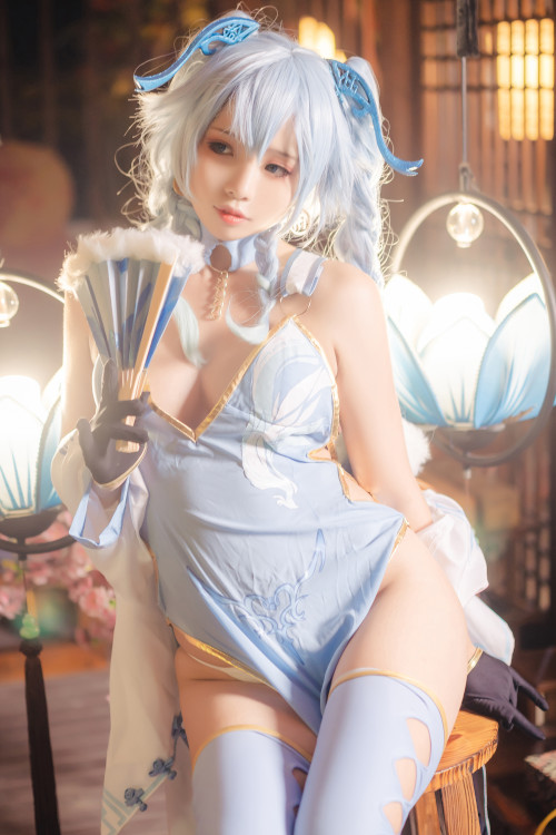 Read more about the article 墨玉 Cosplay PA15 泳装