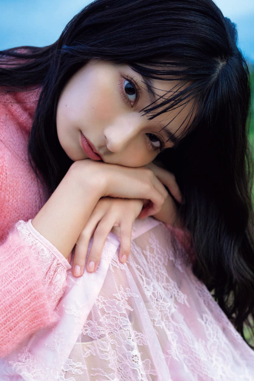 Read more about the article Marika Kouno 高野麻里佳, FLASH 2022.11.01 (フラッシュ 2022年11月1日号)