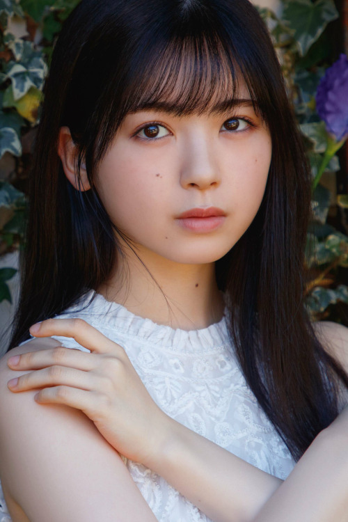 Read more about the article Ayame Tsutsui 筒井あやめ, Platinum FLASH 2022 Vol.20 (プラチナフラッシュ 2022 Vol.20)