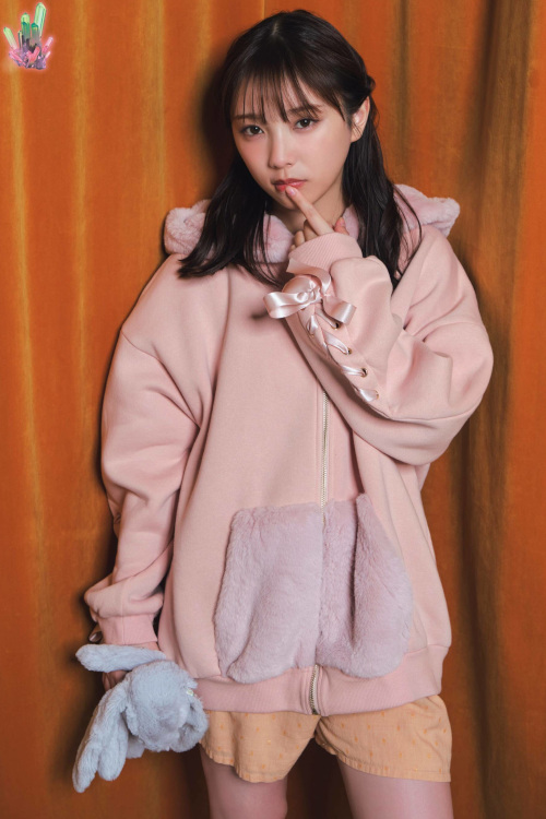 Read more about the article Yuki Yoda 与田祐希, Flash グラビアBEST 2023年新春