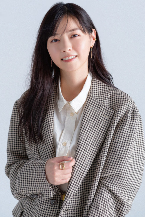 Read more about the article Nanase Nishino 西野七瀬, FLASH 2023.01.24 (フラッシュ 2023年1月24日号)